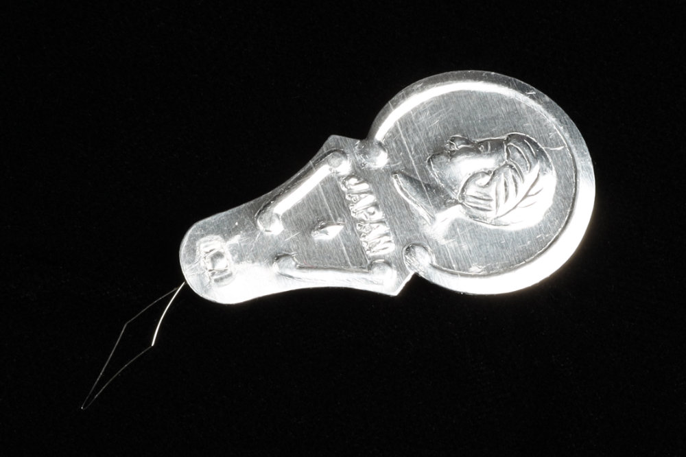 NeedleThreader Needle Threader